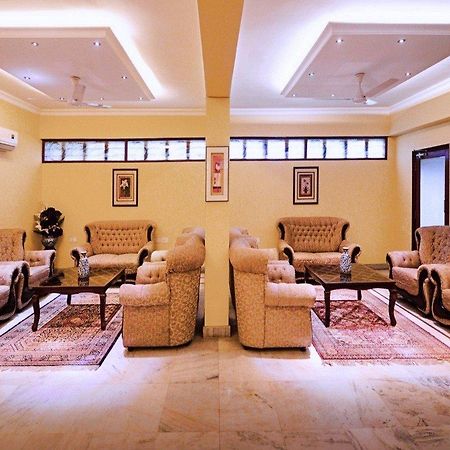 Genx Banjara Hill 1589 Hotel Хидерабад Екстериор снимка