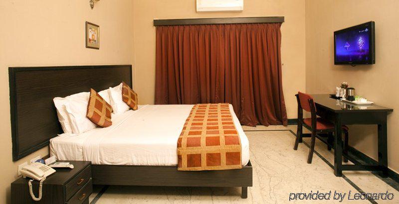 Genx Banjara Hill 1589 Hotel Хидерабад Екстериор снимка